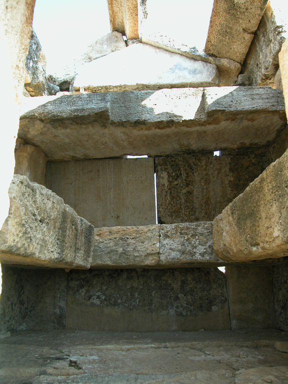 necropolis8